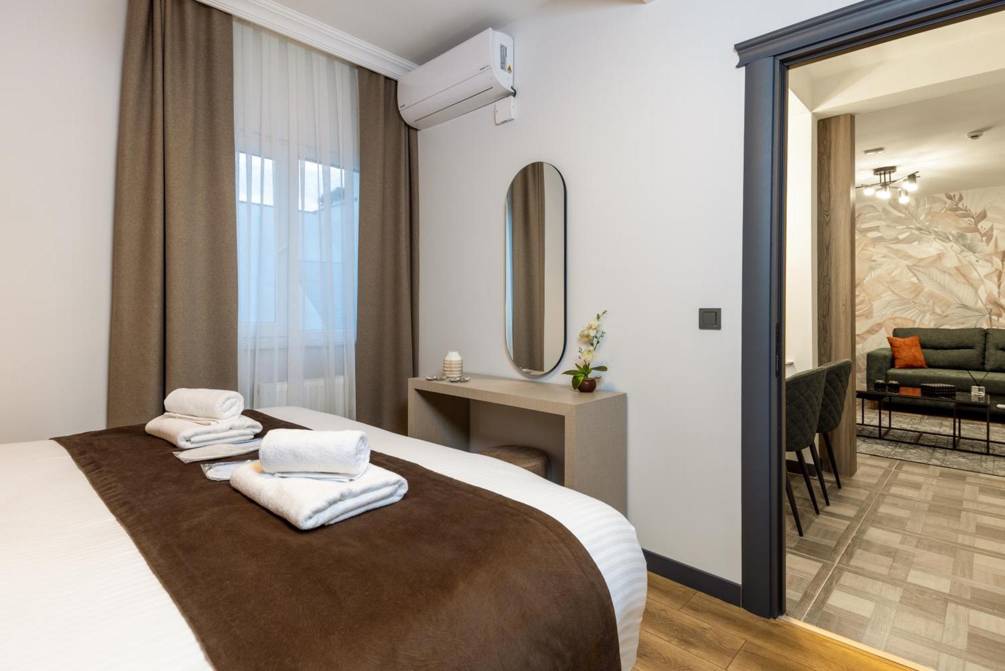 Baymari Life Hotel